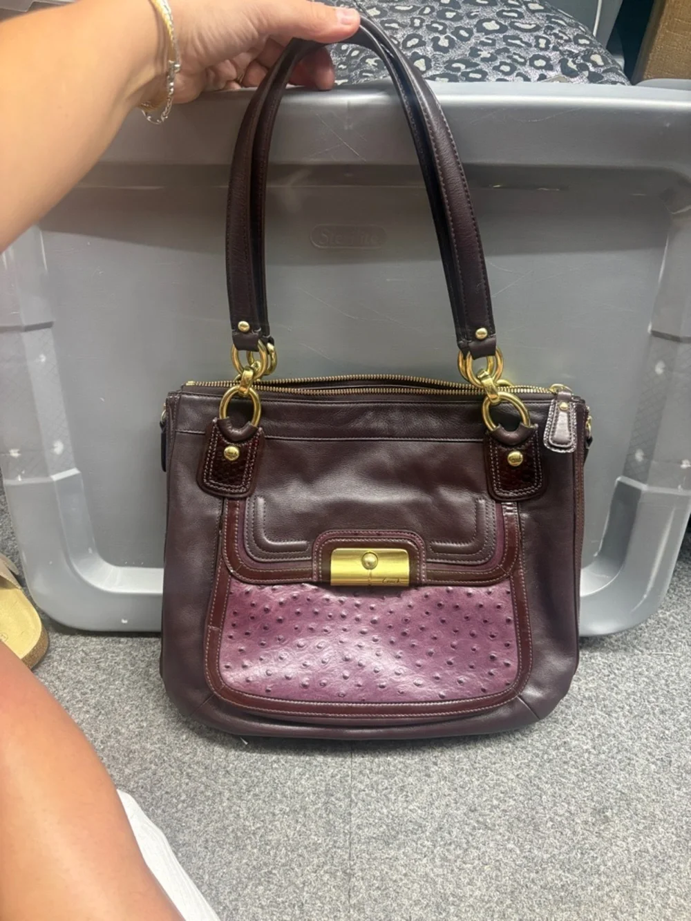 Vintage Coach Shoulder Bag in Deep Burgundy with Ostrich-Texture Panel 18303